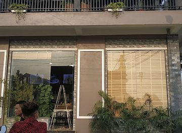 vietnam/tam-dao/shop/xuong-khung-nhom-kinh-truong-ha