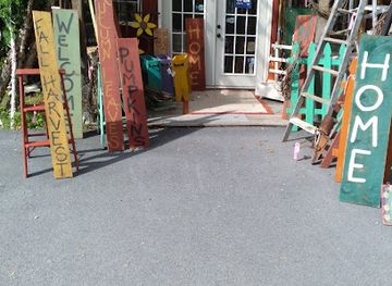 new-york/saratoga-springs/shop/stitches-and-time