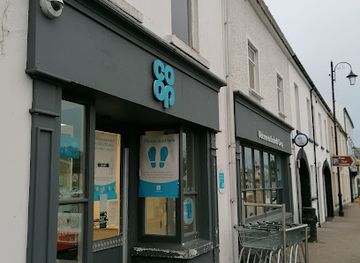 united-kingdom/giant's-causeway/attraction/co-op-food-bushmills