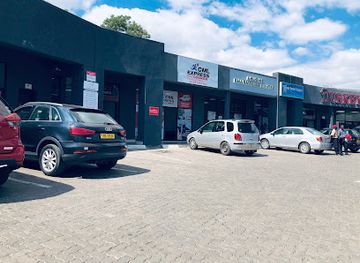 malawi/blantyre/shop/clocktower-mall