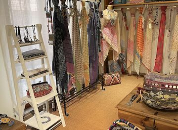 italy/ravenna/shop/tramway