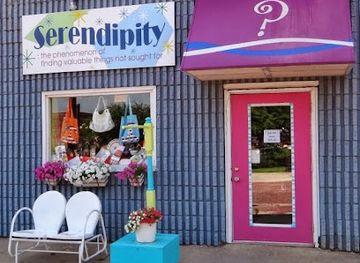 nebraska/indian-cave-state-park/shop/serendipity-gifts-and-decor