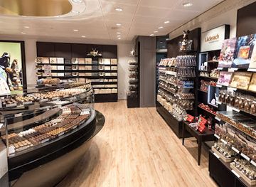 liechtenstein/furstensteig/shop/laderach-liechtenstein-vaduz