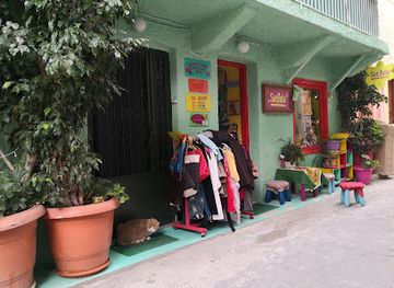 greece/saronic-gulf-islands/shop/surlulu