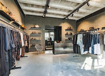 new-zealand/wanaka/shop/nicola-screen