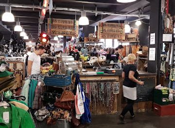 germany/berlin/kreuzberg/shop/picknweight-vintage-kilo-store