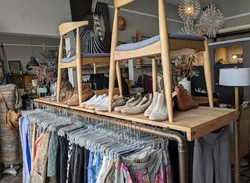 california/monterey/shop/lunablu