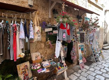 croatia/dalmatia/shop/forko-gift-shop