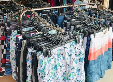 sri-lanka/unawatuna/shop/dunhinda-swimwear-boutique