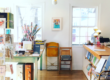 vermont/brattleboro/shop/antidote-books