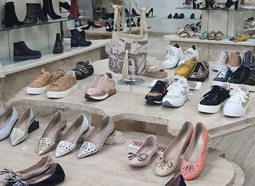 italy/sannio/shop/luis-colletion