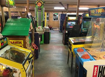 missouri/pomme-de-terre-lake/shop/nemo-bargain-barn