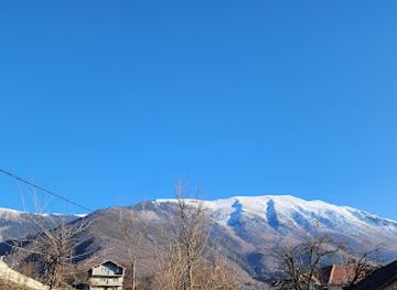 kosovo/junik-mountains/shop/the-village-shopping-fun