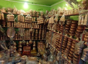 india/kashmir-valley/shop/unique-copper-store