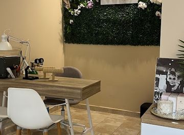 hungary/szeged/szent-istvan-ter/shop/stacked-orok-lanc