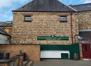 ireland/giant-s-causeway/shop/old-bushmills-distillery-gift-shop