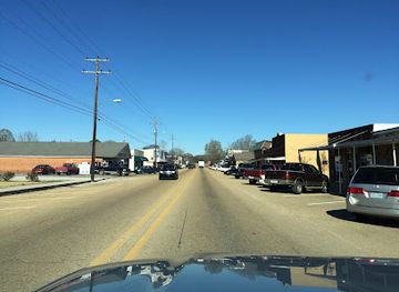 mississippi/tishomingo-state-park/shop/rainbow-dollar-store