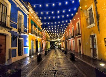 mexico/puebla/shop/alley-of-the-frogs