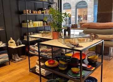 france/rennes/centre/shop/sarah-store