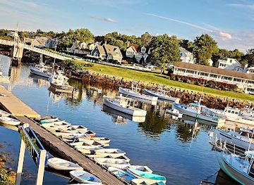 maine/ogunquit/shop/bobbles-and-lace-ogunquit