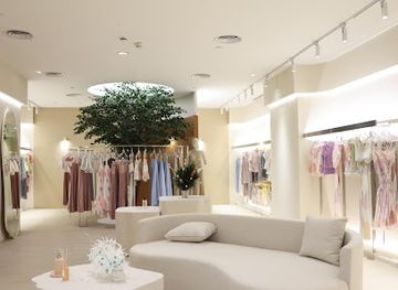 indonesia/jakarta/shop/claude-plaza-indonesia