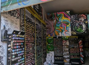 albania/kelmendi/shop/graffiti-shop-loop