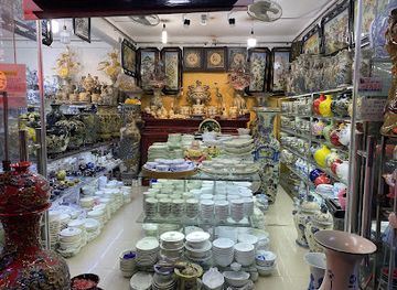 vietnam/red-river-delta/shop/gom-thien-long