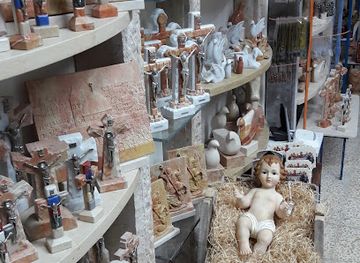 israel/bethlehem/shop/akram-anastas-souvenirs-gift-shop