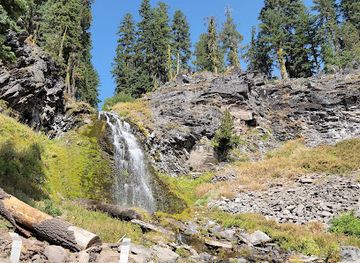 oregon/crater-lake-national-park/shop/plaikni-falls