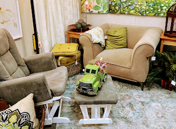 arkansas/rogers/shop/upscale-chalkin