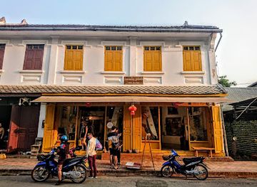 laos/xiangkhoang-province/shop/taec-boutique