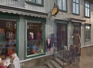 norway/roros/shop/fadi-skredder-verksted