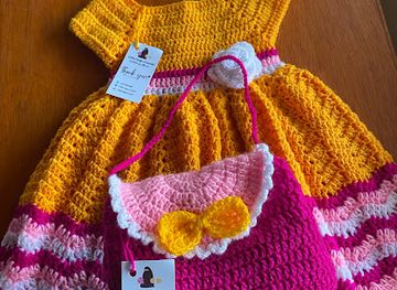 the-gambia/tendaba-camp/shop/little-hugs-crochet