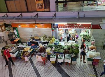 singapore/bukit-timah/shop/golden-mile-complex