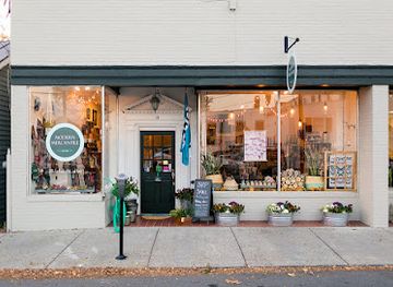 virginia/grayson-highlands-state-park/shop/modern-mercantile