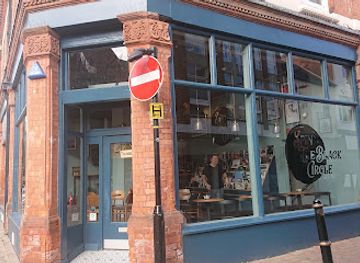 united-kingdom/worcestershire/shop/spin-the-black-circle