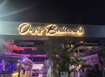 mauritius/flic-en-flac-beach/shop/oasis-boulevard-flic-en-flac