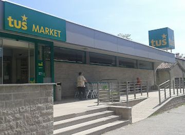 slovenia/skocjan-caves/shop/tus-market-divaca