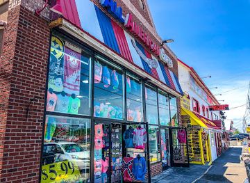 tennessee/pigeon-forge/shop/all-american