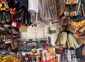 philippines/bicol-region/shop/eza-ezel-souvenir-shop