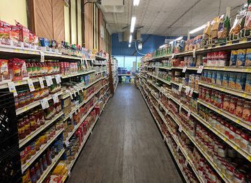 north-dakota/sheyenne-national-grassland/shop/hawk-s-market-bodega