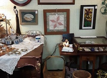 pennsylvania/lehigh-valley/shop/dragonfly-gifts-at-cottage-antiques-and-crafts