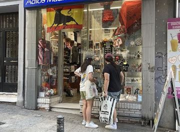 spain/madrid/shop/adios-madrid-souvenirs