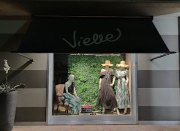 italy/lucca/shop/vielle-abbigliamento-lucca