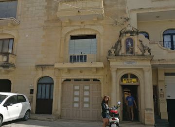 malta/gozo-and-comino/shop/xerri-s-grotto