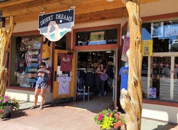 utah/moab/shop/desert-dreams