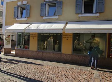 italy/val-gardena/shop/lorena-antoniazzi