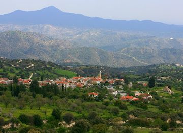 cyprus/troodos-national-forest-park/shop/church-of-the-holy-cross