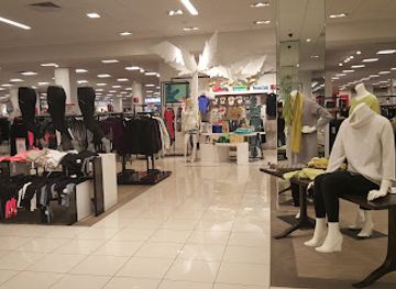 minnesota/glacial-ridge/shop/macy-s