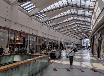 germany/weser-uplands/shop/waterfront